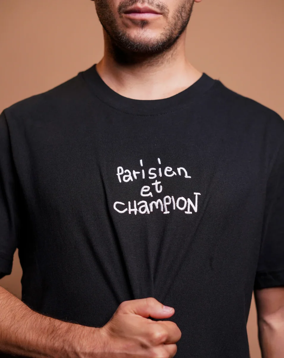 Tee Shirt Parisien et Champion - Jenikäe x Foot Dimanche – Image 5